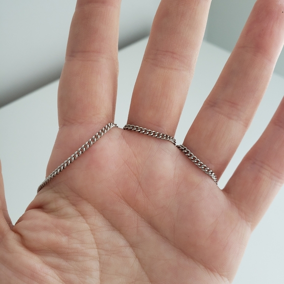 Metallic handlet: hand and finger jewelry - Picture 5 of 6